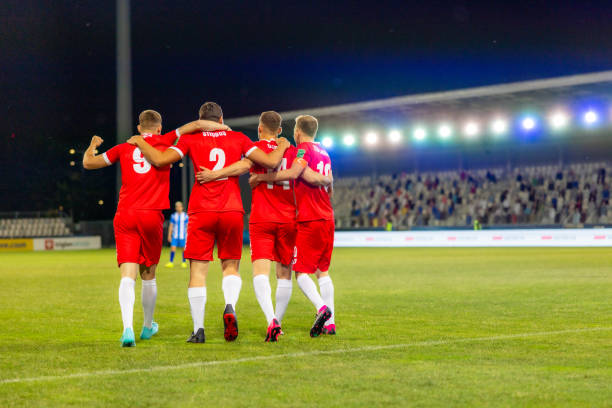 的躍升則是 的躍升則是